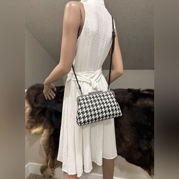 Houndstooth Woven Cowhide Push Lock Clutch/Shoulder Bag/Crossbody/Evening Bag - Picture 6 of 16